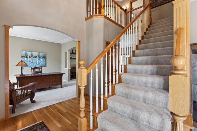 10817 Cambridge Court, Burnsville, MN 55337