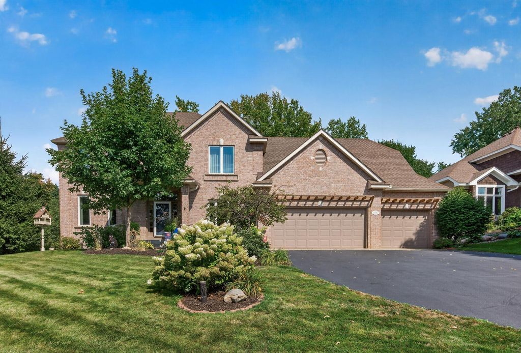 10817 Cambridge Court, Burnsville, MN 55337 — exterior