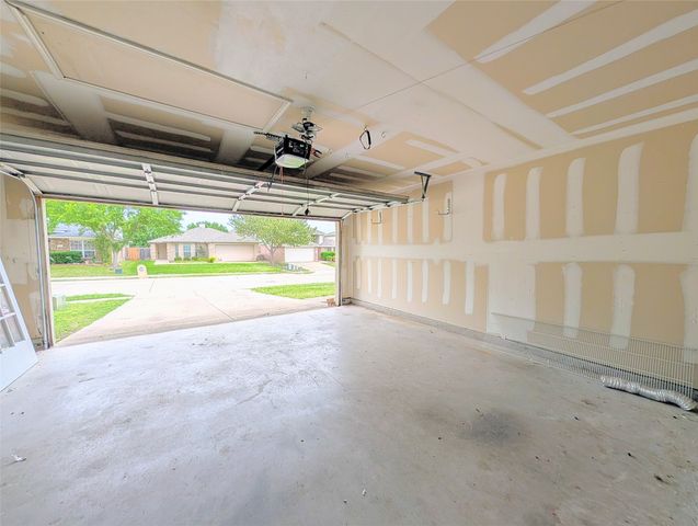 801 Mahogany Drive, Anna, TX 75409