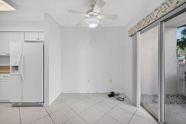 7425 N Devon Dr 107, Tamarac, FL 33321