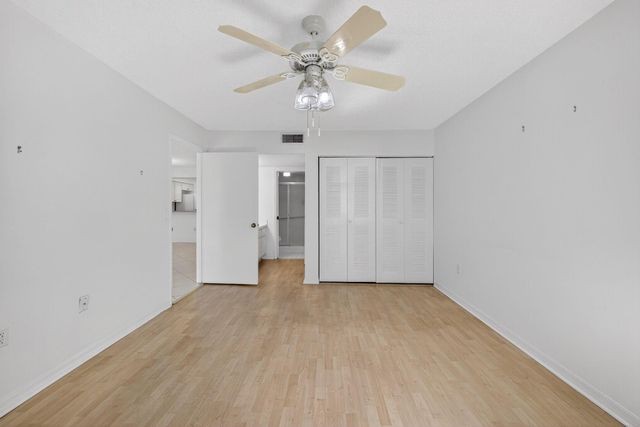 7425 N Devon Dr 107, Tamarac, FL 33321