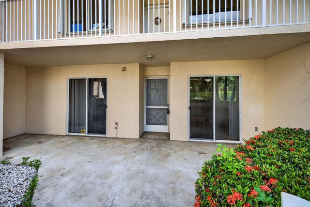 7425 N Devon Dr 107, Tamarac, FL 33321