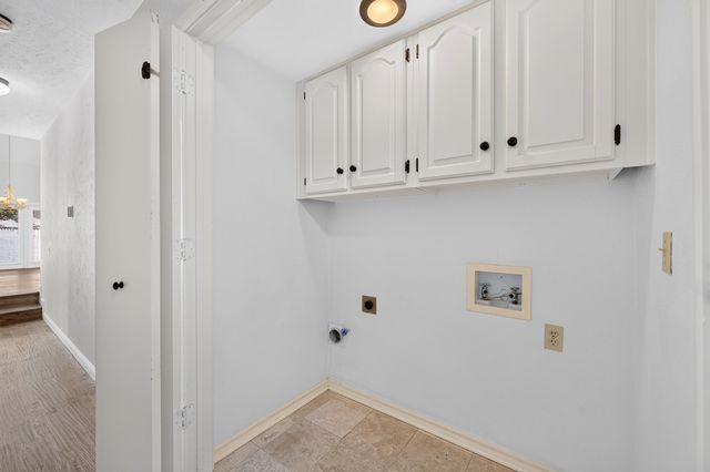 5806 Smoke Glass Trail, Dallas, TX 75252