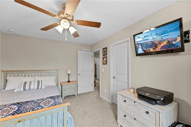 21431 W 47th Terrace, Shawnee, KS 66218