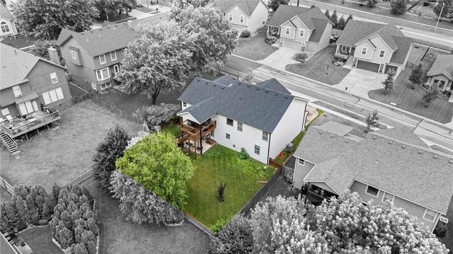 21431 W 47th Terrace, Shawnee, KS 66218