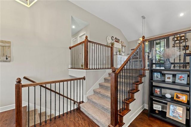 21431 W 47th Terrace, Shawnee, KS 66218