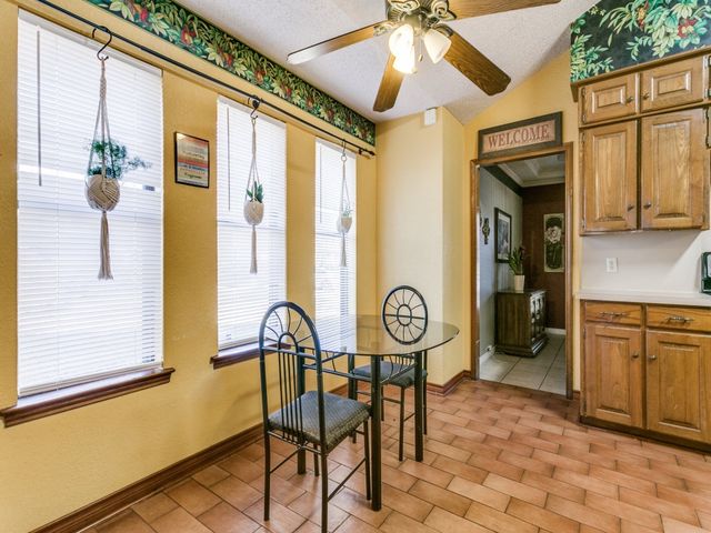 1311 Oak Timber Drive, Euless, TX 76039