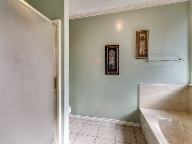 1311 Oak Timber Drive, Euless, TX 76039