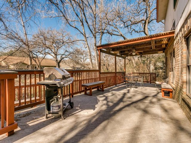 1311 Oak Timber Drive, Euless, TX 76039