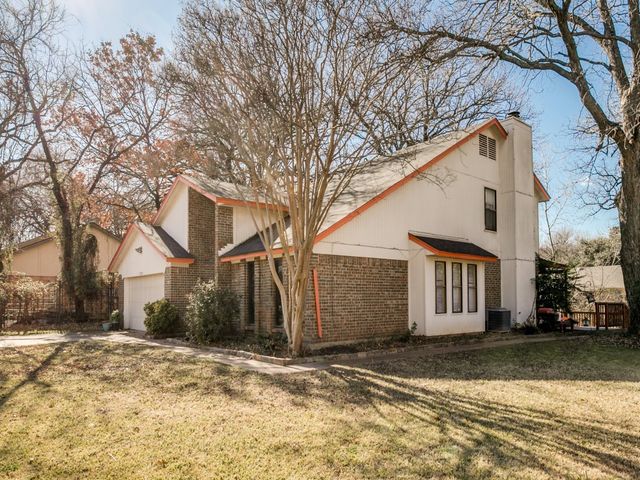 1311 Oak Timber Drive, Euless, TX 76039