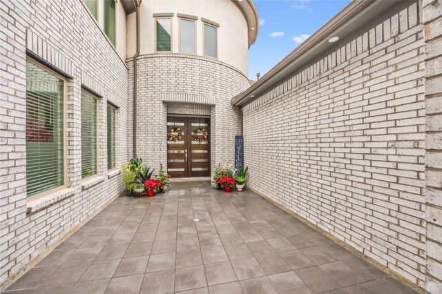 13807 Dorado Pointe Drive, Cypress, TX 77433