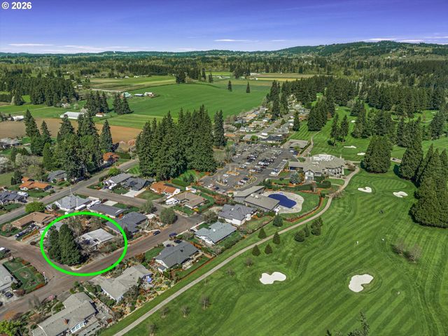 2205 N COUNTRY CLUB Dr, Canby, OR 97013