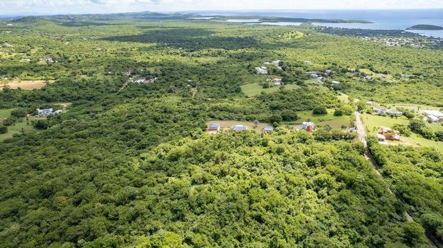 Lot 5 CARR 201 KM.HM 5.8, Vieques, PR 00765