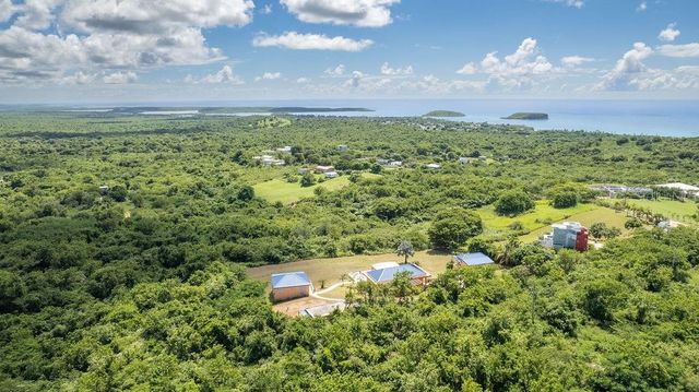 Lot 5 CARR 201 KM.HM 5.8, Vieques, PR 00765