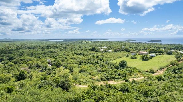 Lot 5 CARR 201 KM.HM 5.8, Vieques, PR 00765