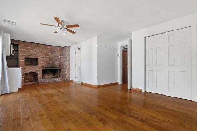 8 Oran Cir, Peabody, MA 01960