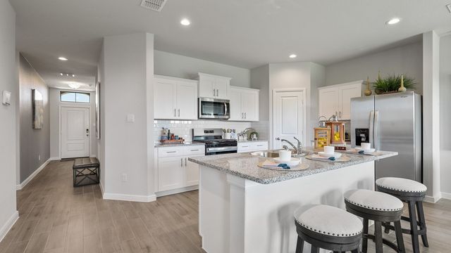 137 TRINITY Street, Grandview, TX 76050