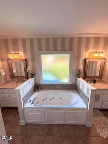 3098 Creek Point Road, Graham, NC 27253