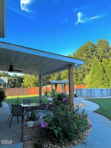 3098 Creek Point Road, Graham, NC 27253