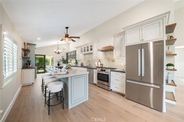 27092 Encinas, Mission Viejo, CA 92692
