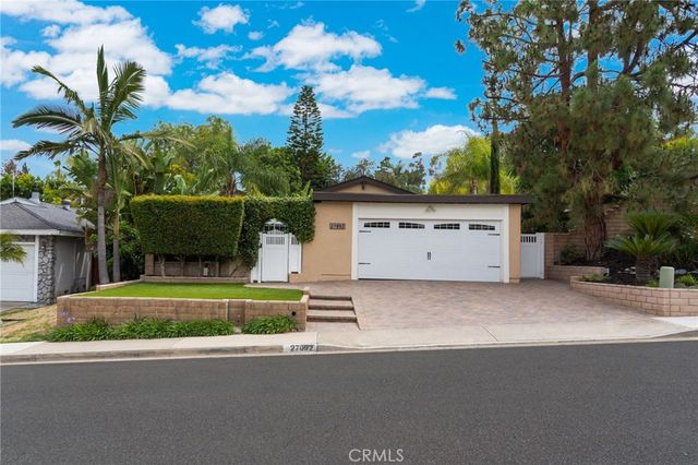 27092 Encinas, Mission Viejo, CA 92692