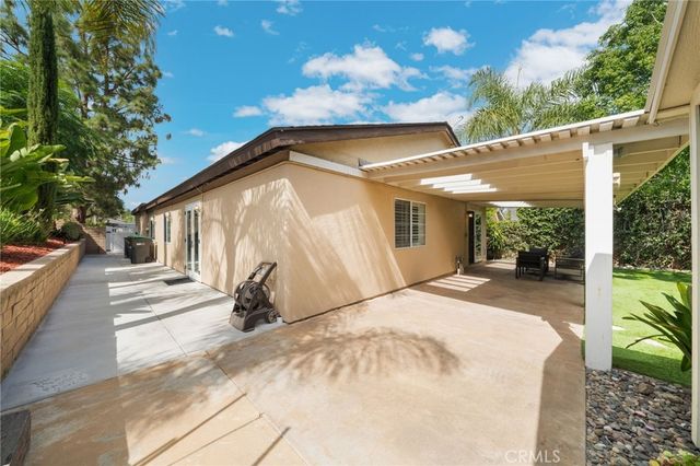 27092 Encinas, Mission Viejo, CA 92692