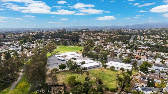 27092 Encinas, Mission Viejo, CA 92692