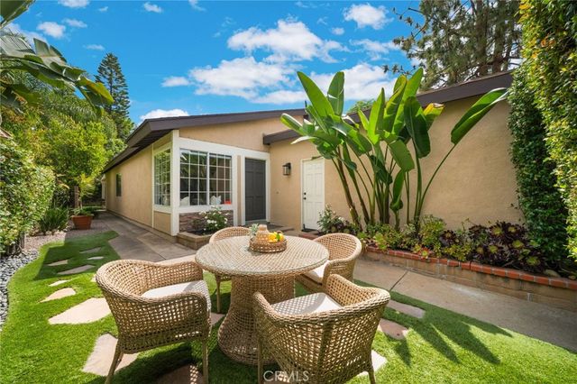 27092 Encinas, Mission Viejo, CA 92692