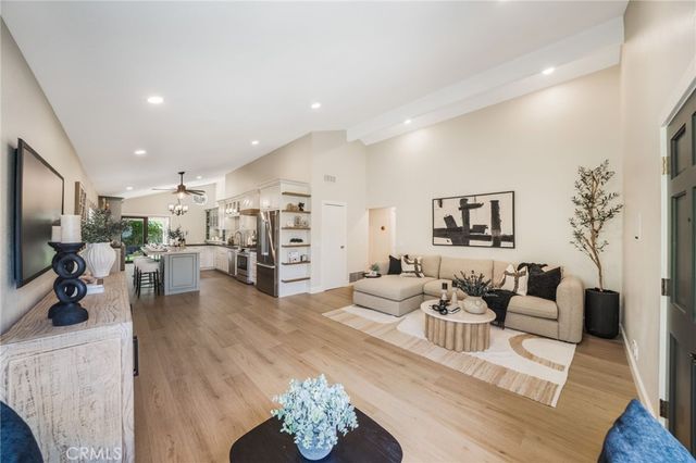 27092 Encinas, Mission Viejo, CA 92692