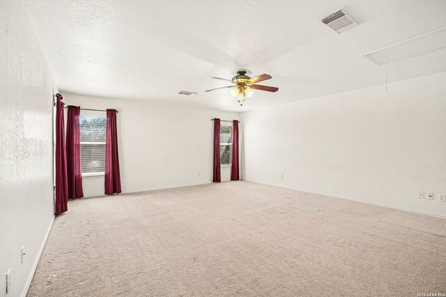 133 Springtree Grove, Cibolo, TX 78108