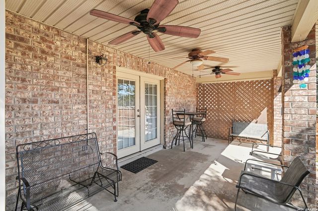 133 Springtree Grove, Cibolo, TX 78108