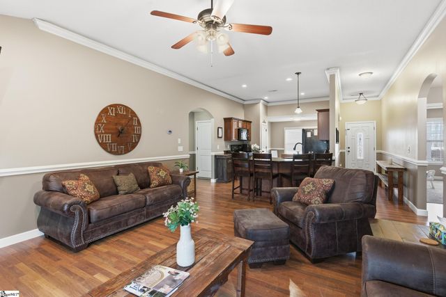 218 Heritage Creek Drive, Boiling Springs, SC 29316