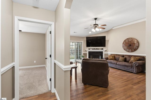 218 Heritage Creek Drive, Boiling Springs, SC 29316