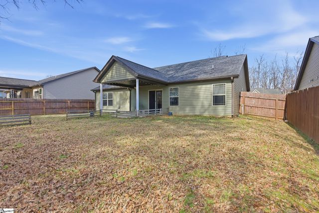 218 Heritage Creek Drive, Boiling Springs, SC 29316