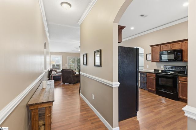 218 Heritage Creek Drive, Boiling Springs, SC 29316