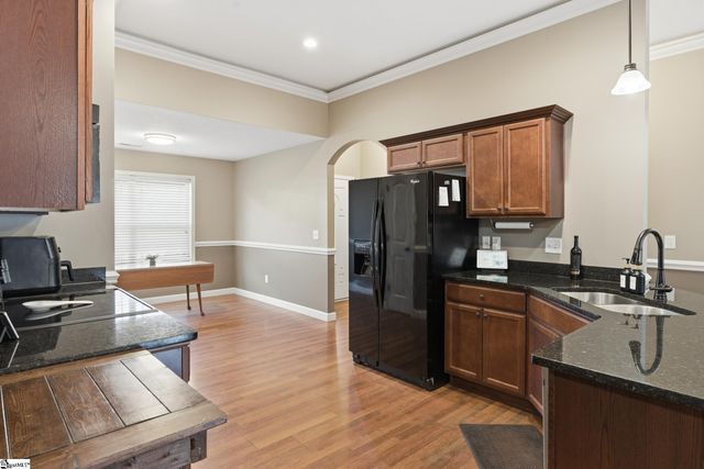 218 Heritage Creek Drive, Boiling Springs, SC 29316