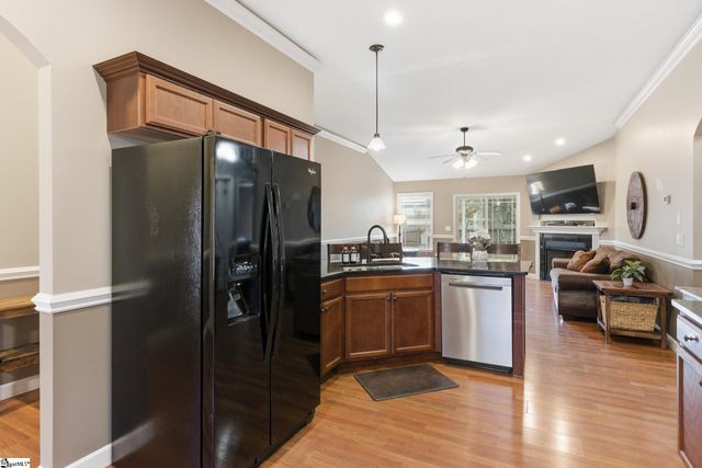 218 Heritage Creek Drive, Boiling Springs, SC 29316