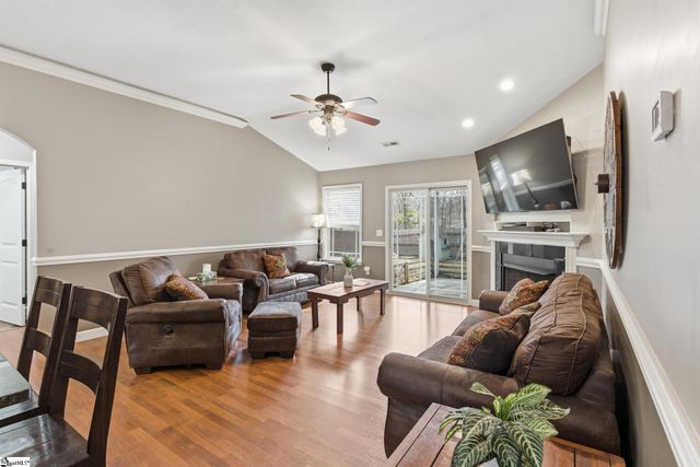 218 Heritage Creek Drive, Boiling Springs, SC 29316