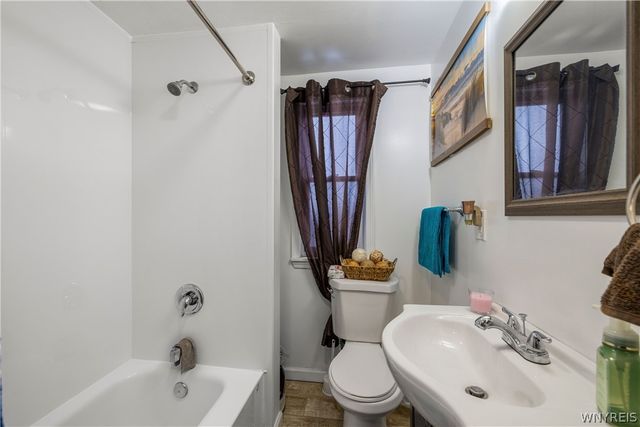 621 13th Street, Niagara Falls, NY 14301