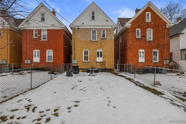 621 13th Street, Niagara Falls, NY 14301