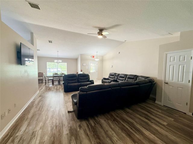 18 BURNING VIEW LANE, Palm Coast, FL 32137