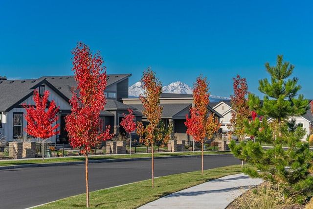 3610 NE Desert Juniper Lane, Bend, OR 97701