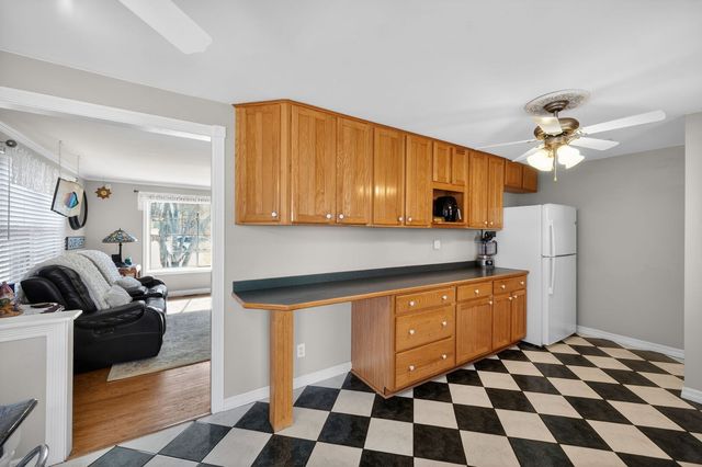 407 Butterfield Road, North Aurora, IL 60542