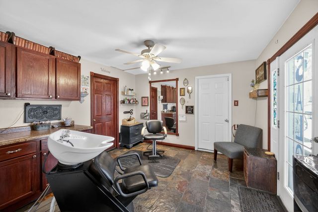 407 Butterfield Road, North Aurora, IL 60542