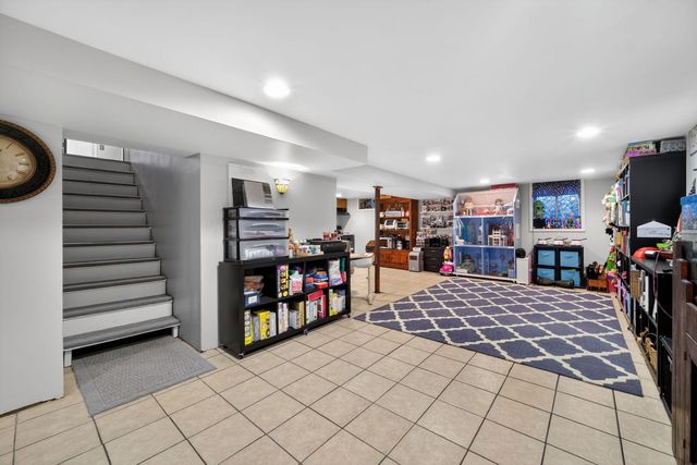 407 Butterfield Road, North Aurora, IL 60542