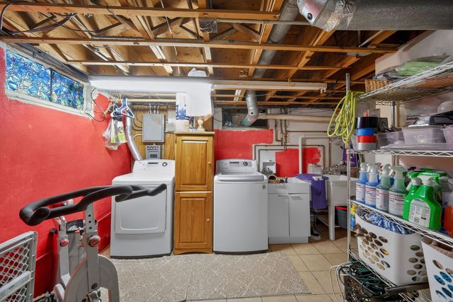 407 Butterfield Road, North Aurora, IL 60542