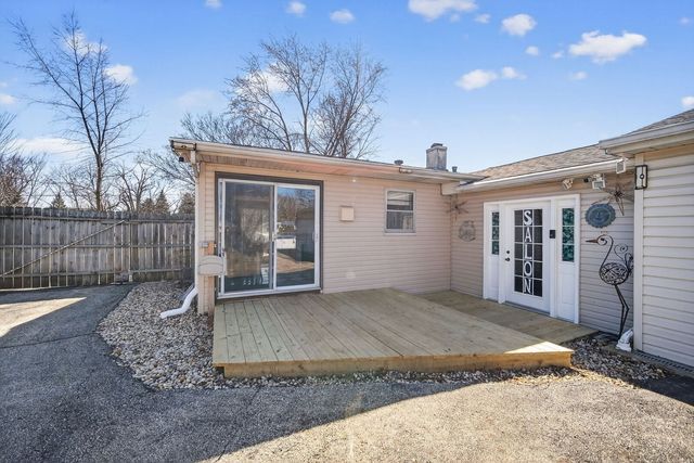 407 Butterfield Road, North Aurora, IL 60542