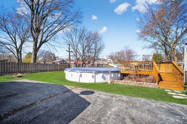 407 Butterfield Road, North Aurora, IL 60542