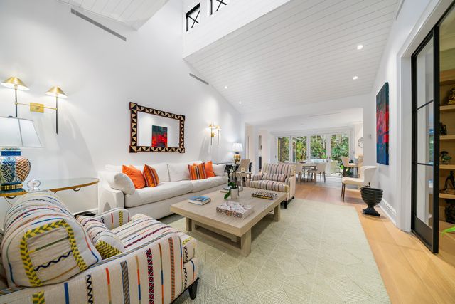 160 Chilean Avenue, Palm Beach, FL 33480