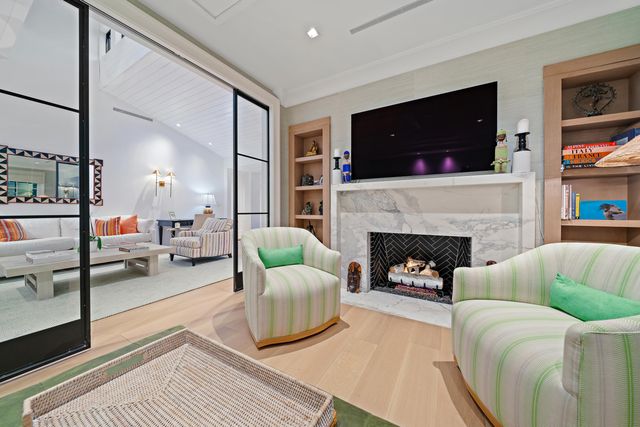 160 Chilean Avenue, Palm Beach, FL 33480